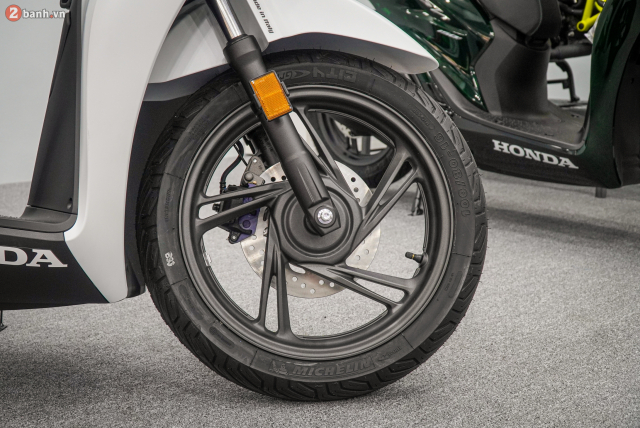 Can canh bo doi SH150i 2025 Sport Edition Made In Italy cuc dep bat ngo xuat hien tai Viet Nam - 24